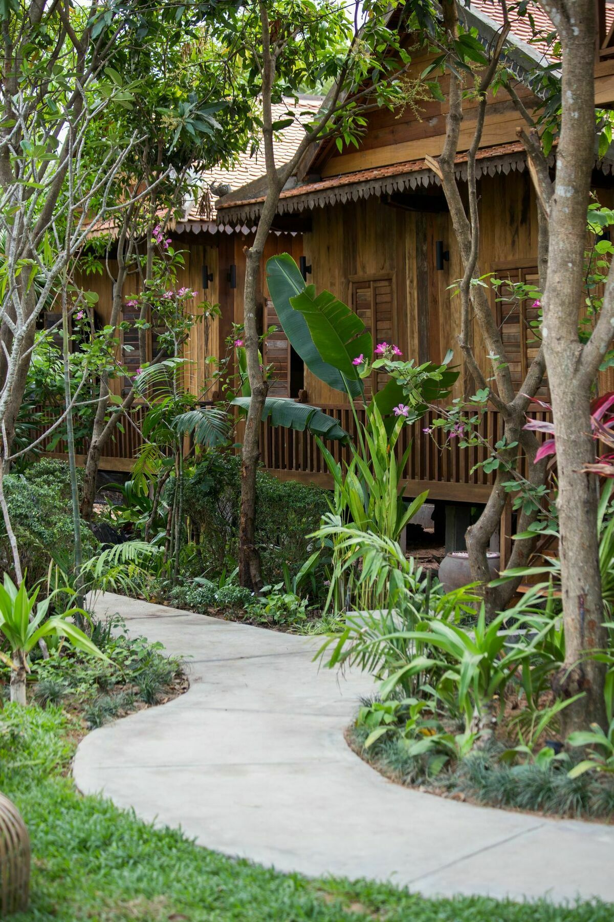 Isann Lodge Siem Reap Esterno foto