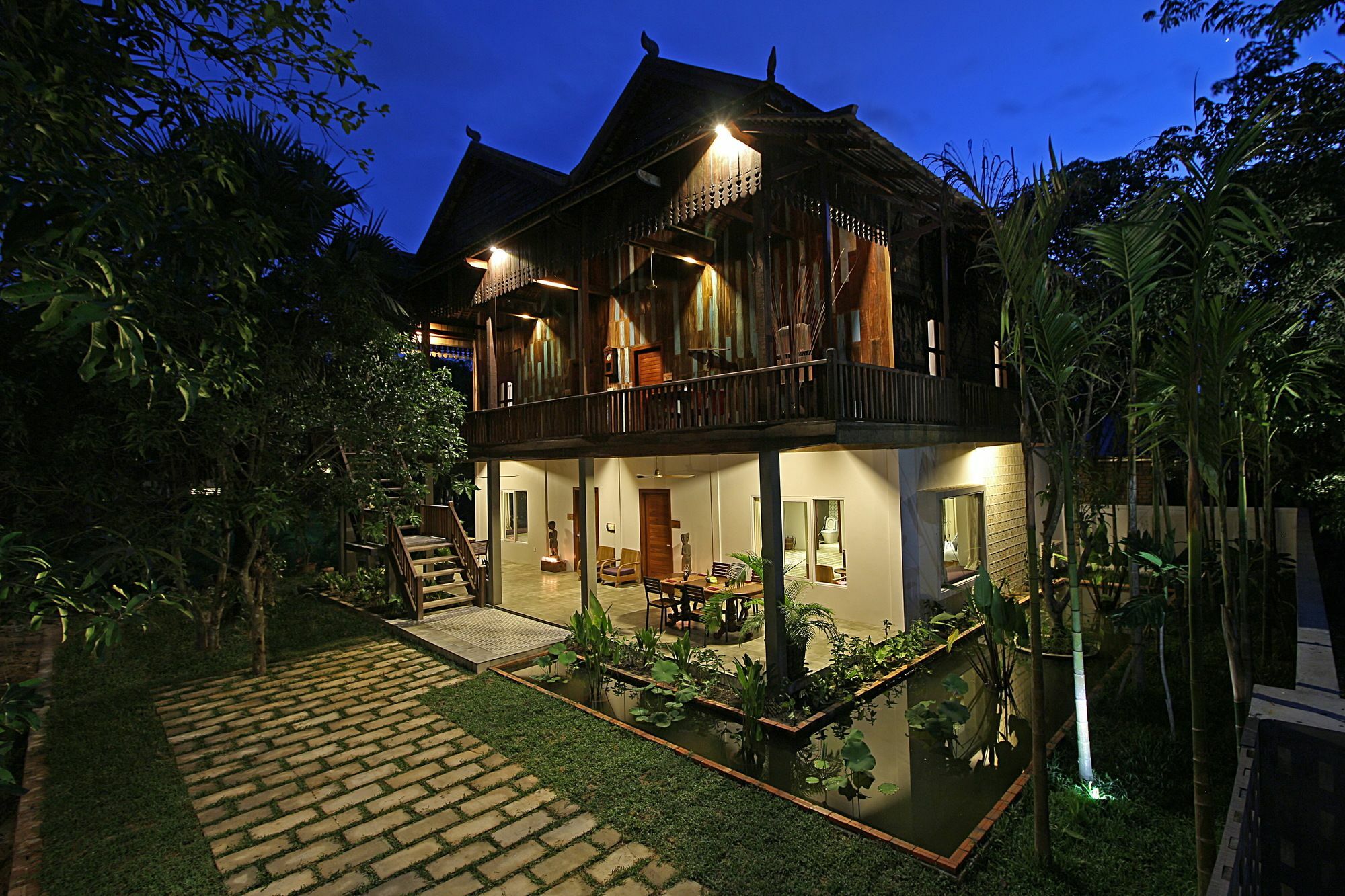 Isann Lodge Siem Reap Esterno foto